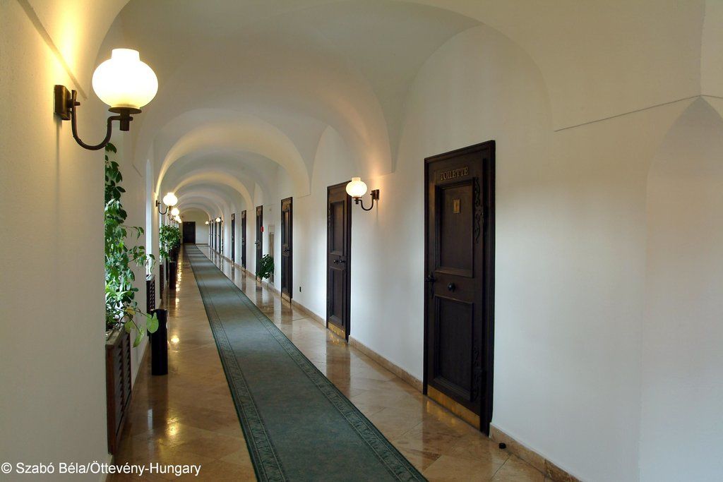 Hotel Klastrom Γκιόρ Εξωτερικό φωτογραφία